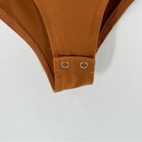 Reoria Cinnamon Brown High Neck Sleeveless Bodysuit Size
Medium - Picture 7 of 10